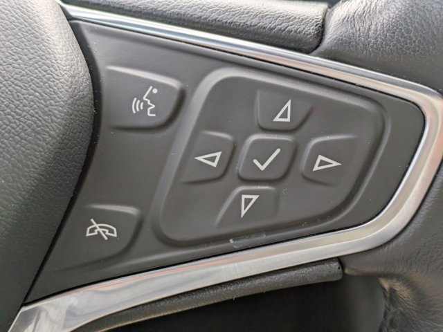 Used 2022 Chevrolet Malibu LT w/ Leather Package image 24