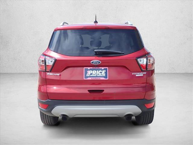 Used 2017 Ford Escape Titanium image 3