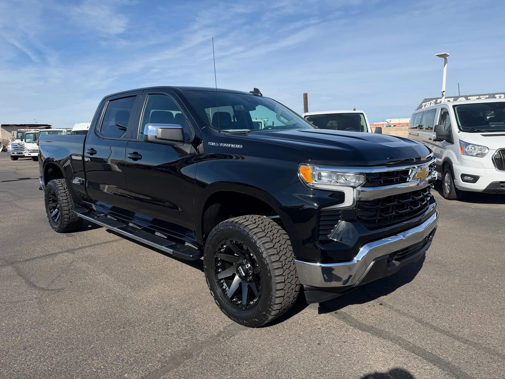 Used 2024 Chevrolet Silverado 1500 LT w/ Protection Package image 9