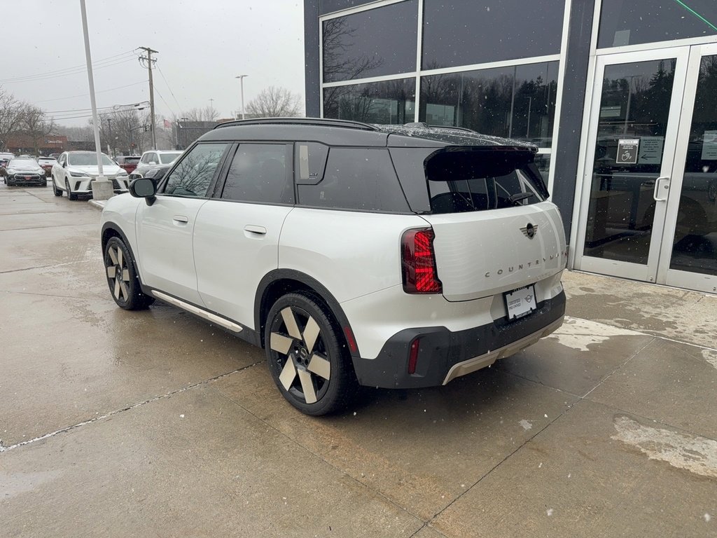 Certified 2025 MINI Cooper Countryman S image 3