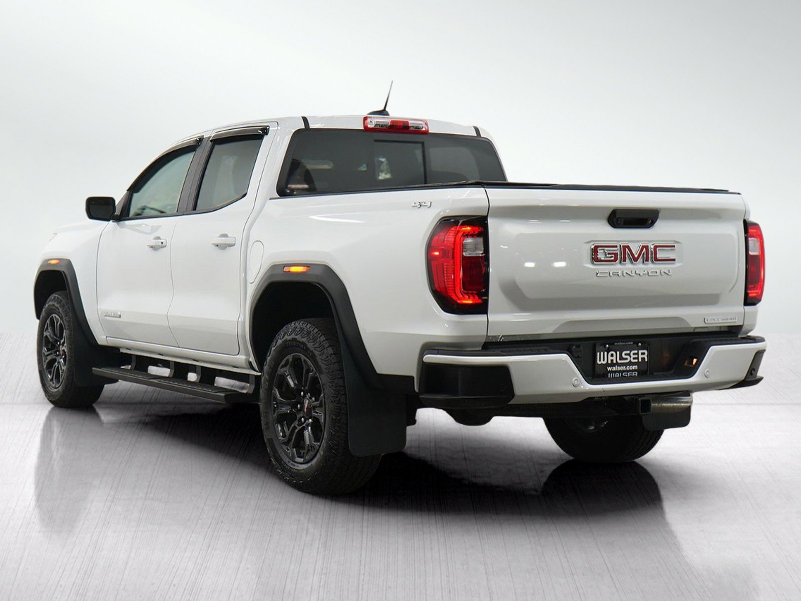 Used 2025 GMC Canyon Elevation w/ Convenience Package AWD/4WD image 3