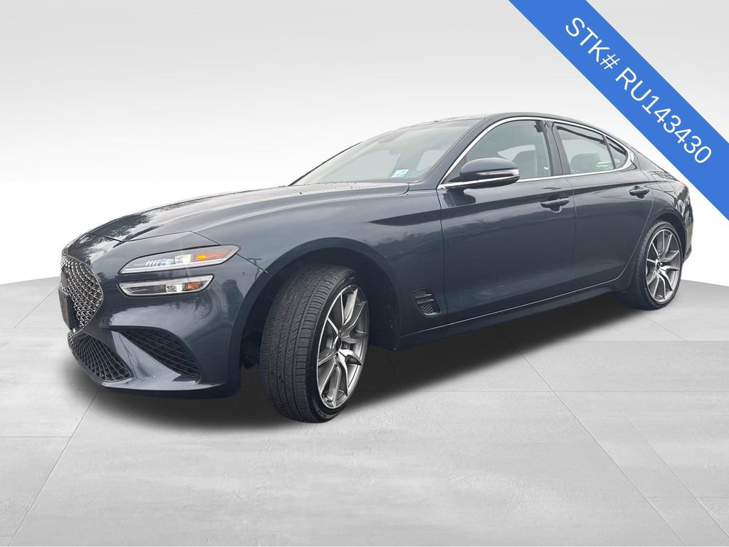 Used 2024 Genesis G70 2.5T image 3