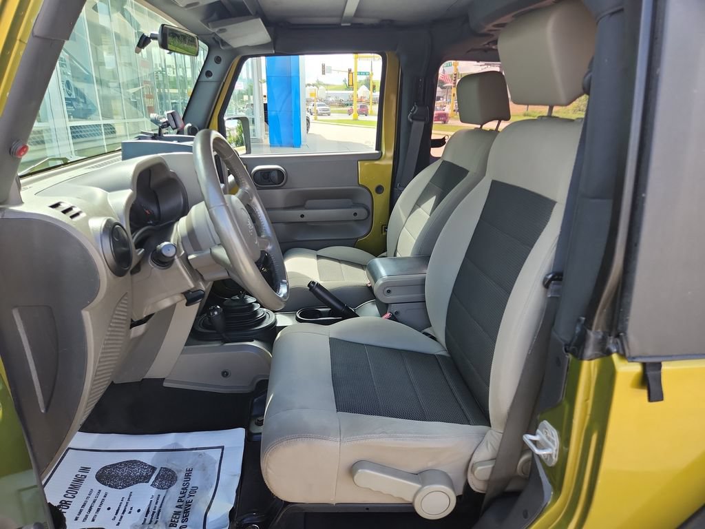 Used 2008 Jeep Wrangler X AWD/4WD image 12