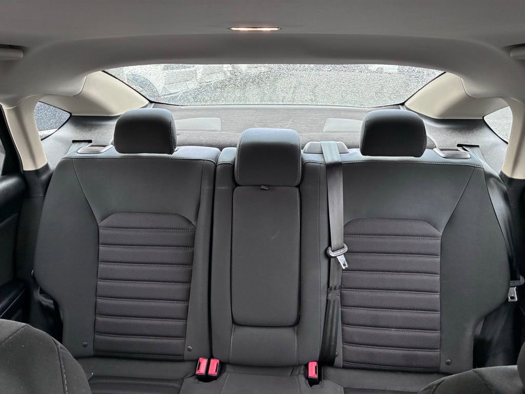 Used 2018 Ford Fusion SE w/ Fusion SE Technology Package FWD image 14