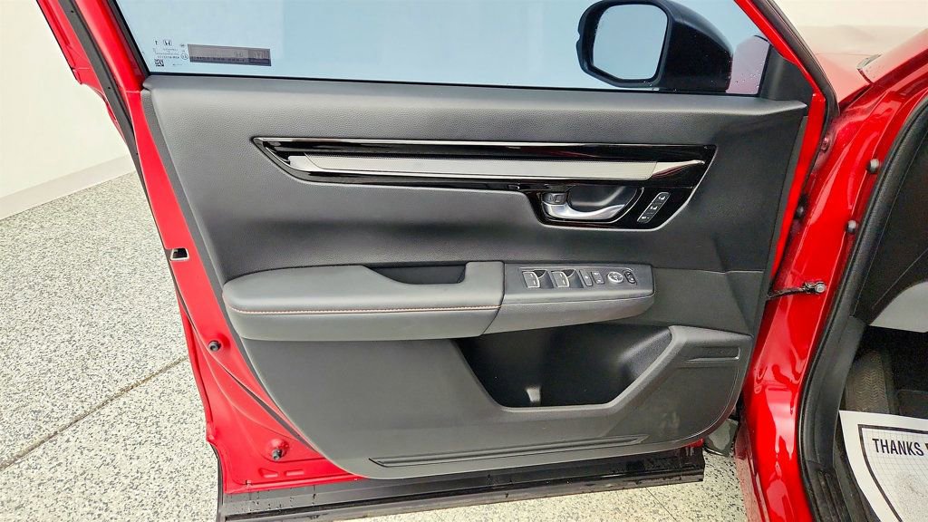 Used 2024 Honda CR-V Sport Touring image 11