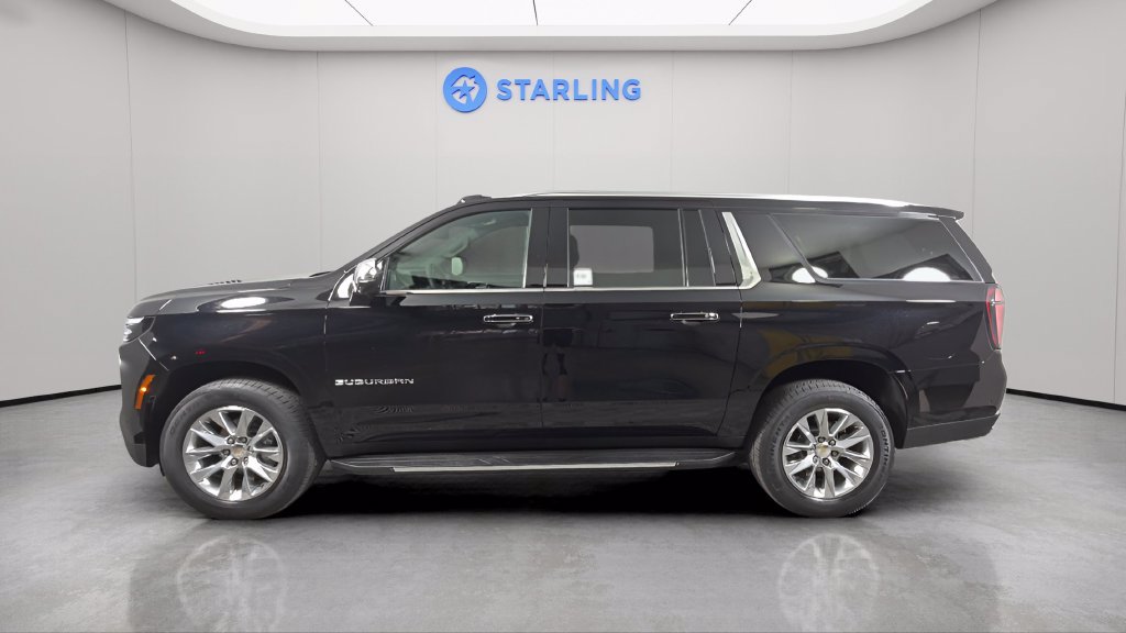 Used 2026 Chevrolet Suburban Premier AWD/4WD image 3