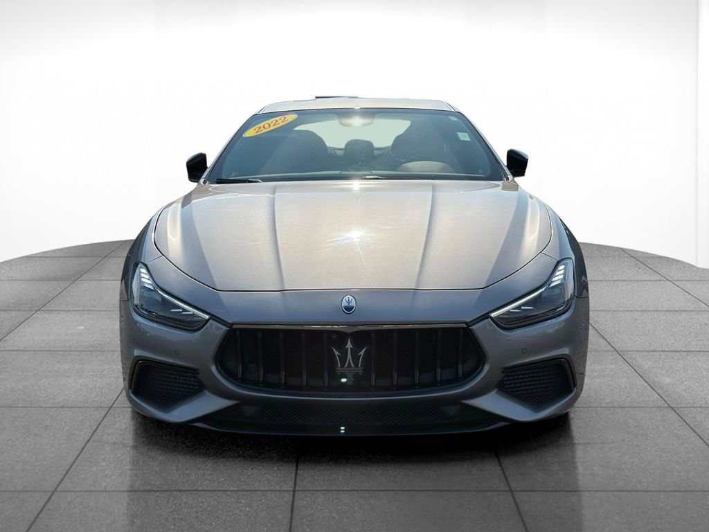 Used 2022 Maserati Ghibli Modena Q4 AWD/4WD image 2