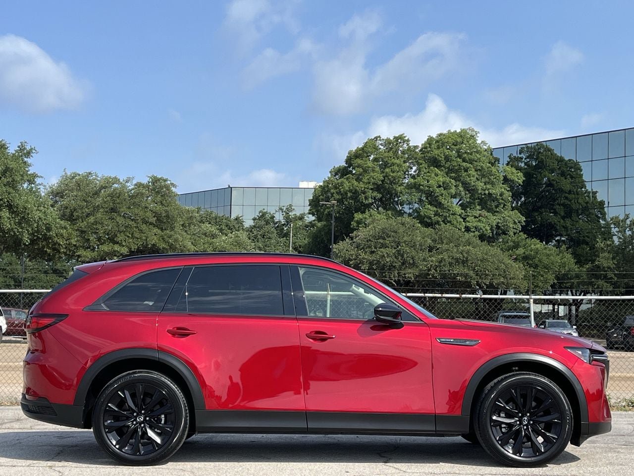 Used 2025 MAZDA CX-90 3.3 Turbo w/ Premium Sport Pkg AWD/4WD image 3