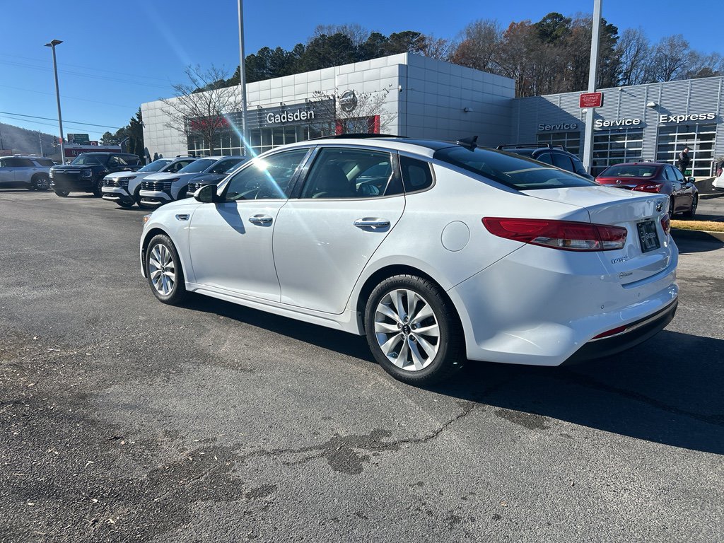 Used 2016 Kia Optima EX w/ Premium Package image 5