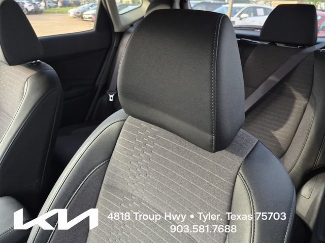 Certified 2023 Kia Seltos S w/ Navigation Package FWD image 17