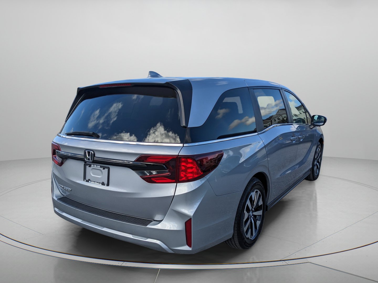 Used 2026 Honda Odyssey EX-L image 8