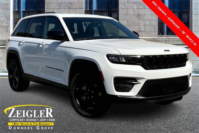 Used 2023 Jeep Grand Cherokee Altitude