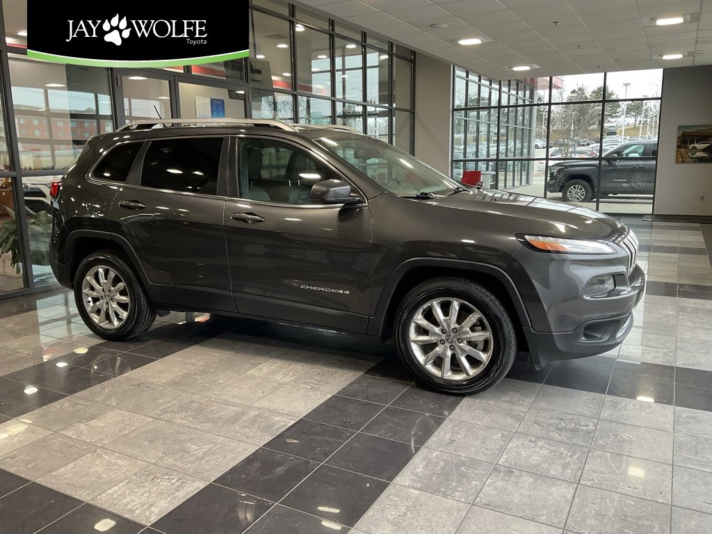 Used 2015 Jeep Cherokee Limited w/ Trailer Tow Group image 1