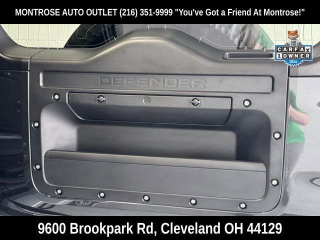 Certified 2024 Land Rover Defender 110 SE image 32
