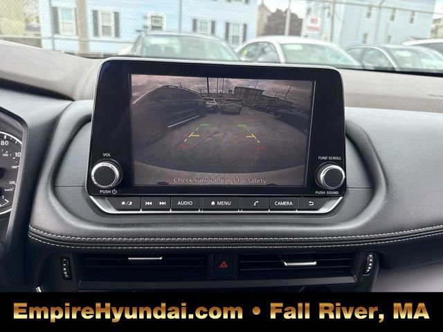 Used 2021 Nissan Rogue S image 21