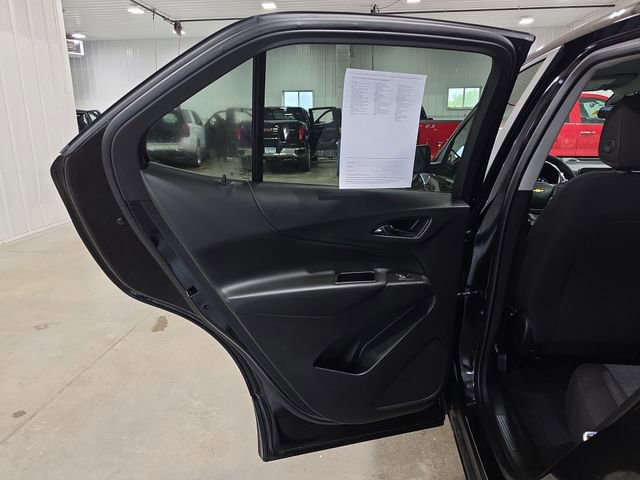 Used 2023 Chevrolet Equinox LT AWD/4WD image 24