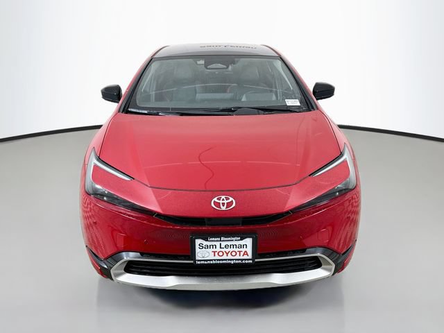 New 2027 Toyota Prius Plug-In Hybrid FWD image 2
