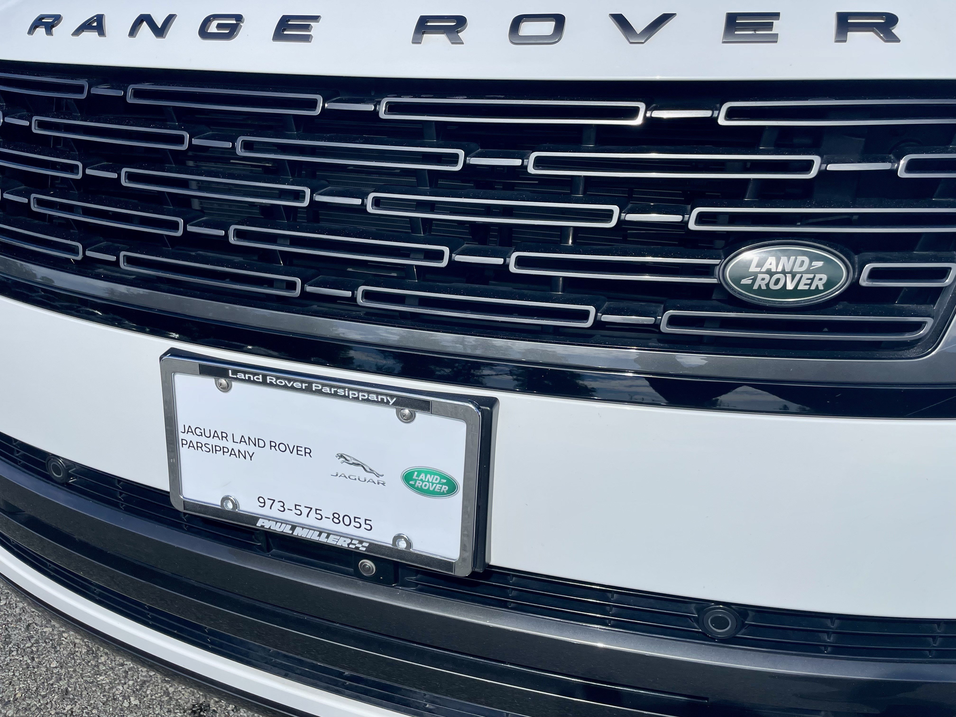 Used 2024 Land Rover Range Rover SE AWD/4WD image 32