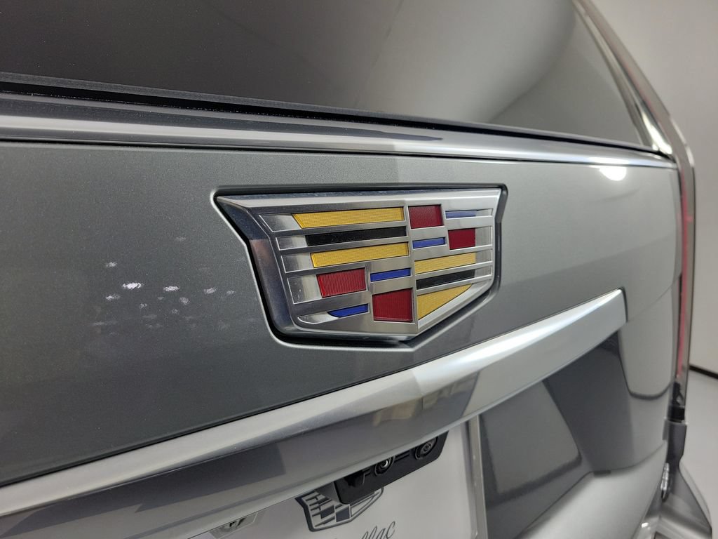 Certified 2026 Cadillac Escalade Luxury w/ Touring Package AWD/4WD image 7