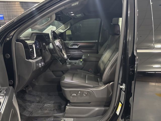 Used 2024 GMC Sierra 2500 Denali image 10