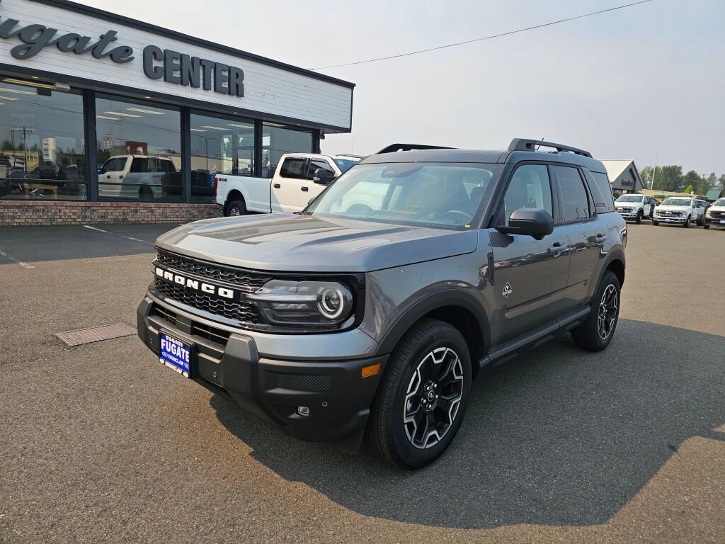 New 2025 Ford Bronco Outer Banks w/ Sasquatch Package image 2