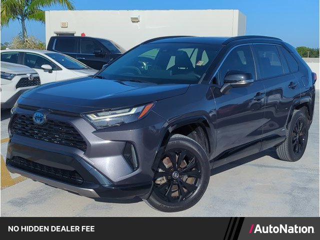 Used 2023 Toyota RAV4 XSE AWD/4WD image 1