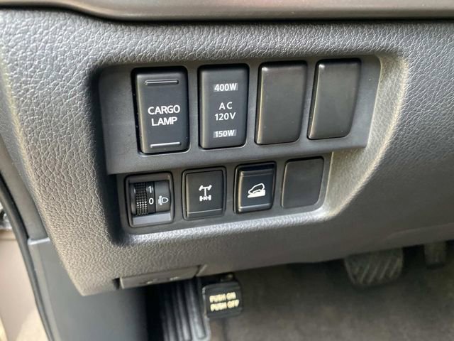 Used 2022 Nissan Titan PRO-4X w/ Pro-4x Convenience Package image 16