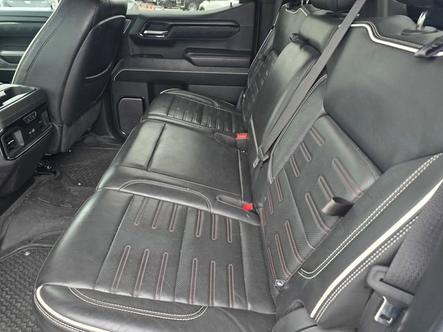 Used 2022 GMC Sierra 1500 AT4X image 11
