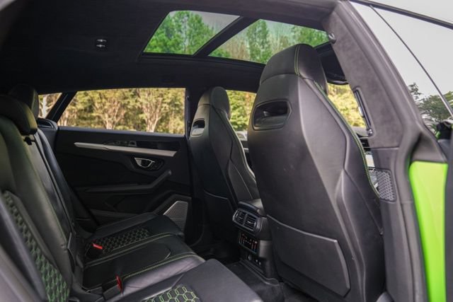 Used 2021 Lamborghini Urus AWD/4WD image 55