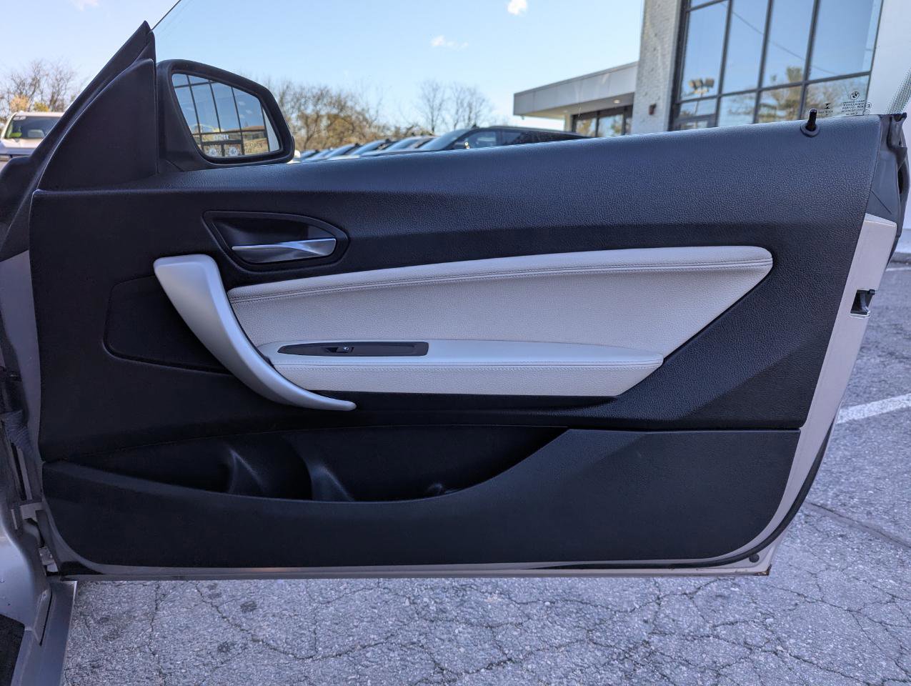 Used 2015 BMW 228i xDrive Convertible AWD/4WD image 28