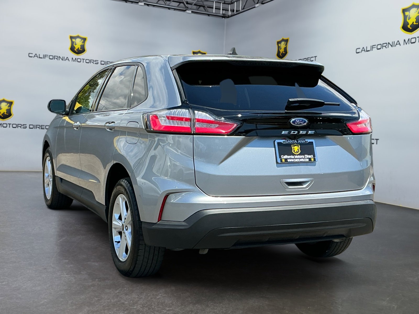 Used 2023 Ford Edge SE AWD/4WD image 7