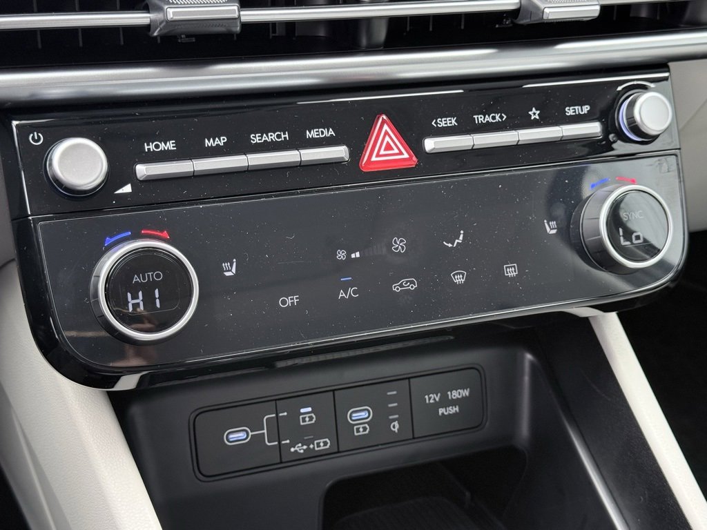 New 2025 Hyundai Tucson SEL image 17