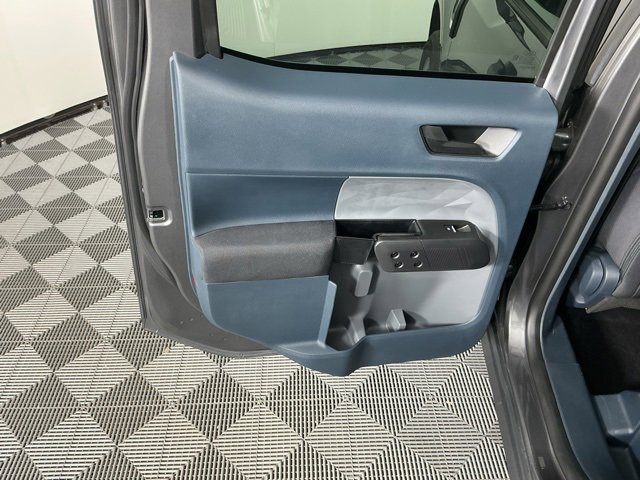 Used 2023 Ford Maverick XL image 10