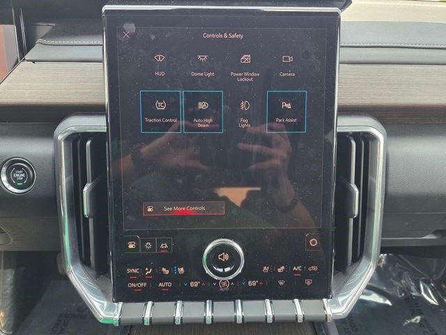 Used 2024 GMC Acadia Denali AWD/4WD image 37
