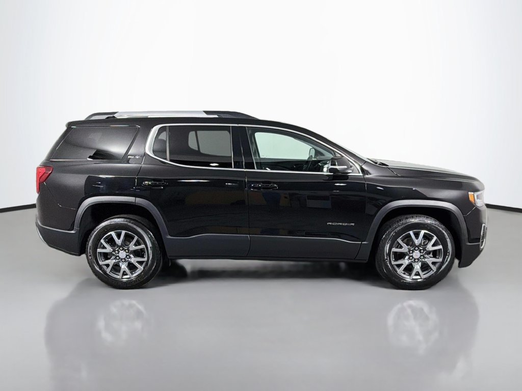 Used 2023 GMC Acadia SLT FWD image 8