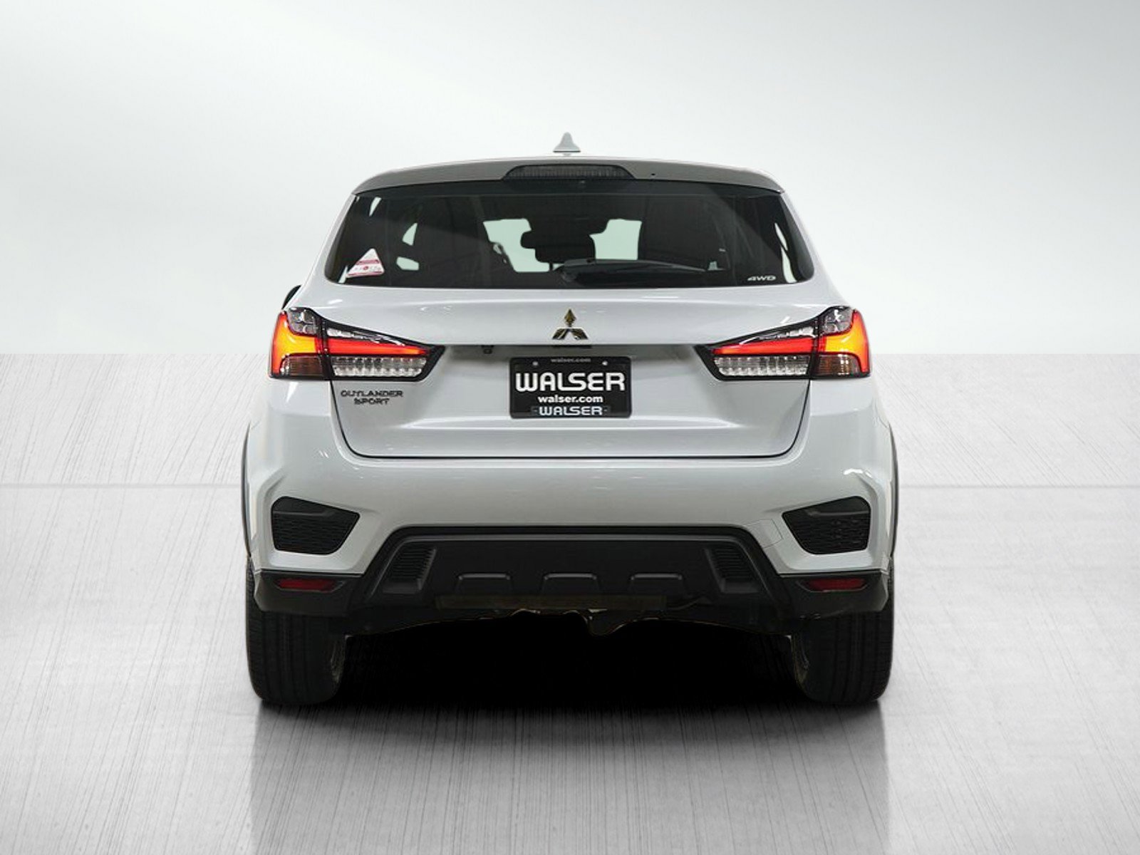 Used 2023 Mitsubishi Outlander Sport SE AWD/4WD image 4