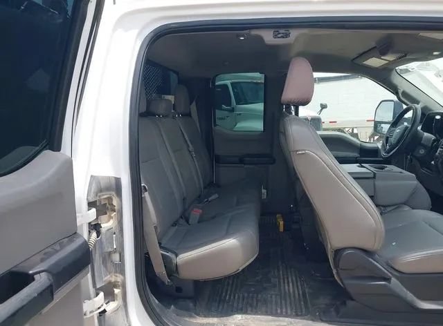 Used 2018 Ford F450 XL w/ Power Equipment Group AWD/4WD image 8