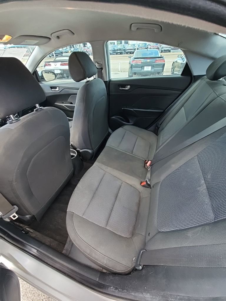 Used 2021 Hyundai Accent SE FWD image 19