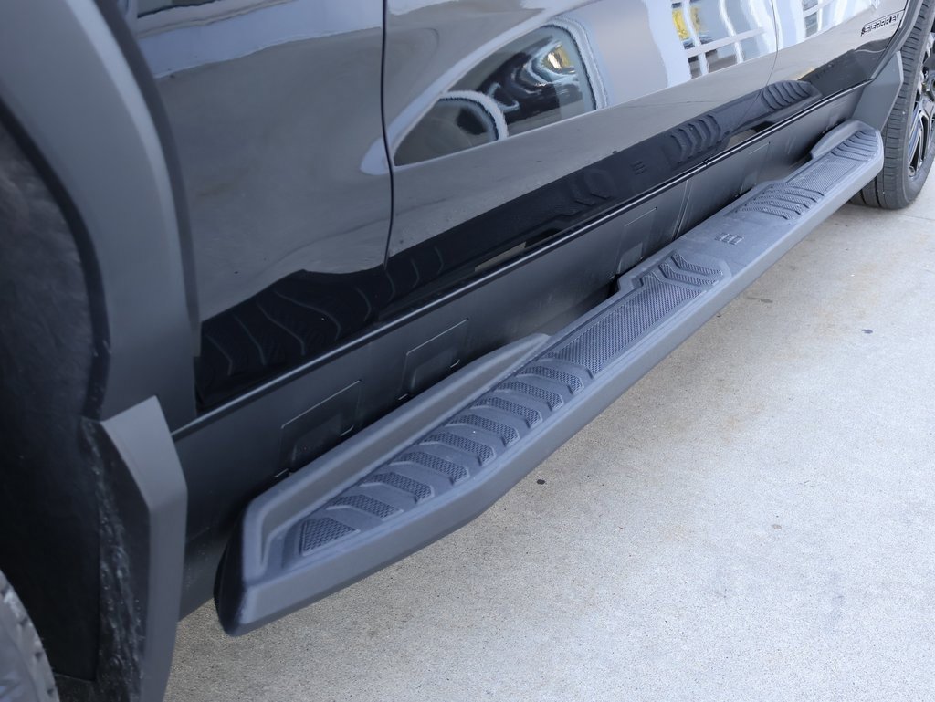 New 2026 GMC Sierra EV Elevation w/ Premium Package image 34