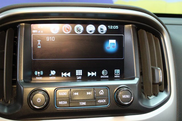 Used 2018 Chevrolet Colorado LT image 23