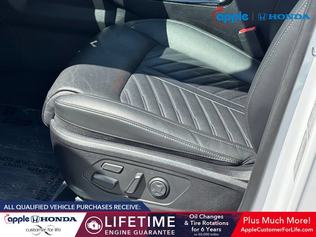 Used 2024 Kia Sorento SX Prestige AWD/4WD image 8