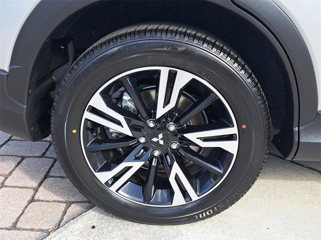 New 2026 Mitsubishi Eclipse Cross SE image 7