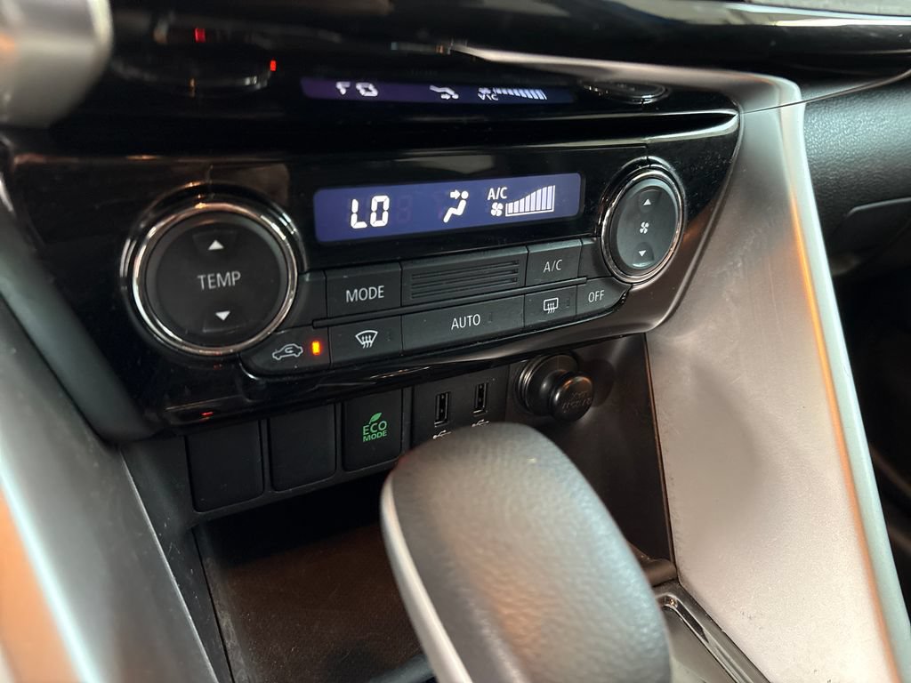 Used 2019 Mitsubishi Eclipse Cross LE AWD/4WD image 35