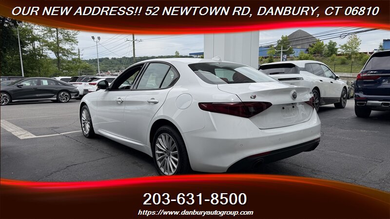 Used 2022 Alfa Romeo Giulia Sprint AWD/4WD image 3