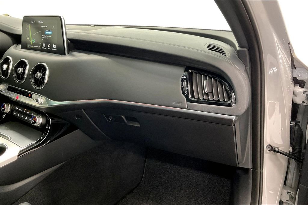 Used 2019 Kia Stinger GT1 RWD image 18