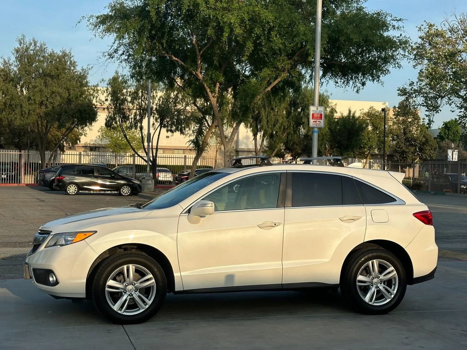 Used 2014 Acura RDX FWD w/ Technology Package image 7