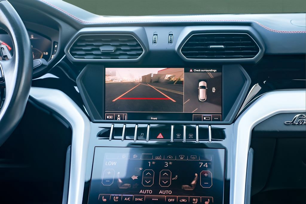 Used 2023 Lamborghini Urus S image 50