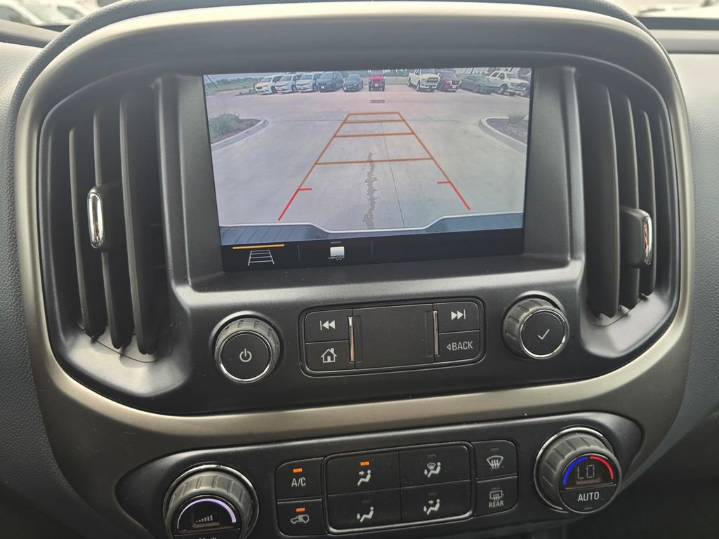 Used 2022 Chevrolet Colorado Z71 w/ Safety Package RWD image 22