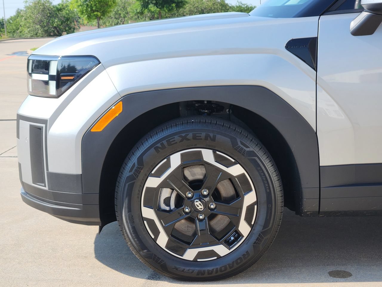 Certified 2026 Hyundai Santa Fe SE w/ Tow & Go Package FWD image 5