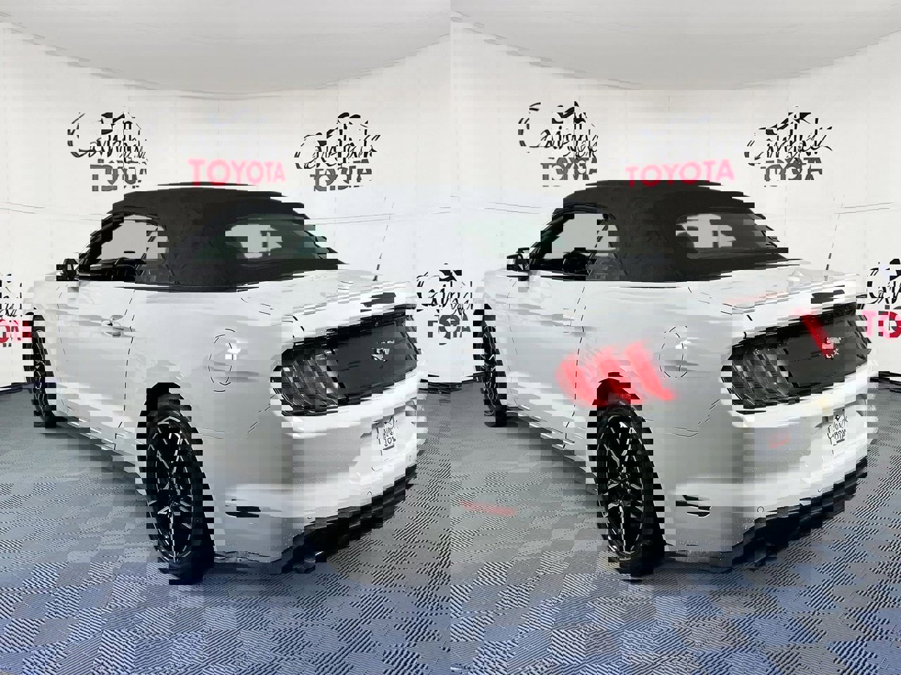 Used 2022 Ford Mustang Premium image 6